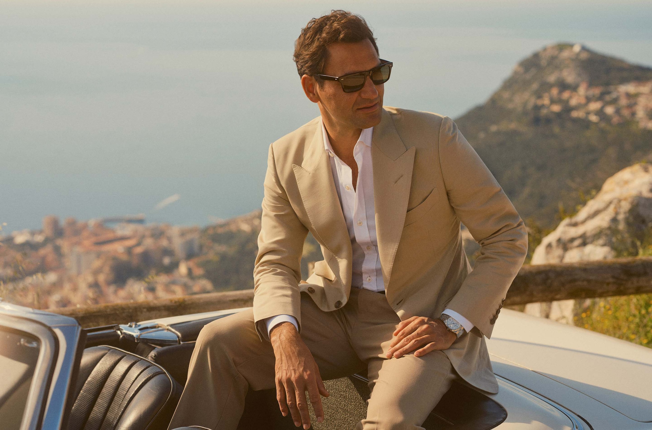 Stylish sunglasses worn by MR. Federer