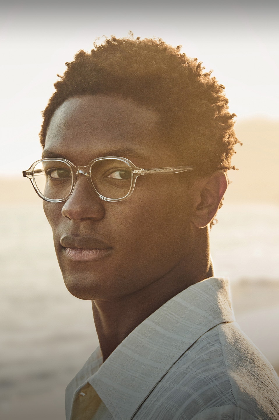  Marnett featured in Gravel colorway.