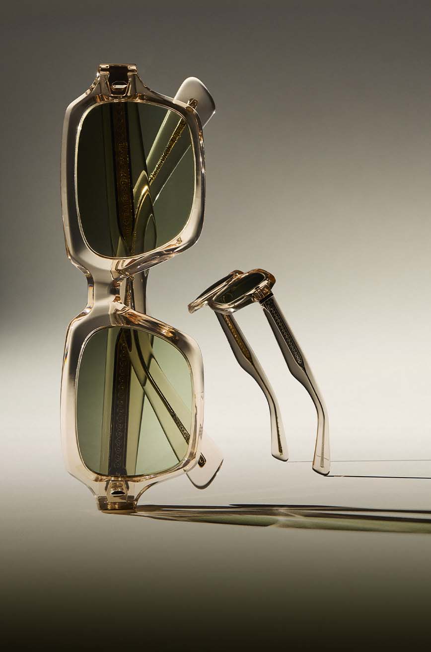 1971C found in Black + Grey Nylon.