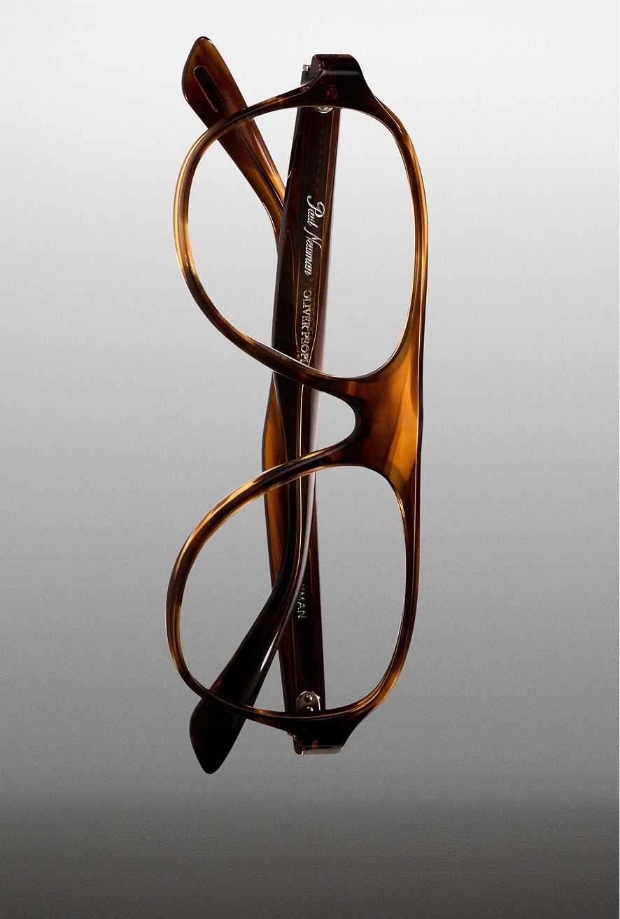 1971C found in Black + Grey Nylon.