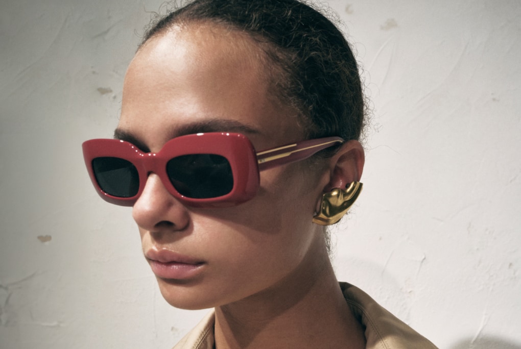 Clip on Glasses to turn Eyeglasses into Sunglasses Oliver Peoples