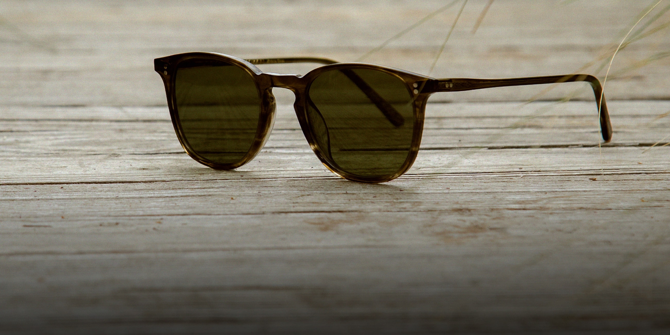 Oliver Finley 1993 Sun Exclusive Sunglasses in Soft Olive Bark