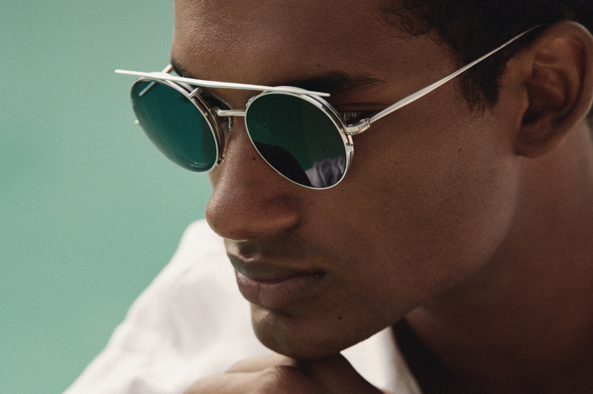 Oliver G. Ponti-3 Sunglasses in Brushed Brass | Oliver®