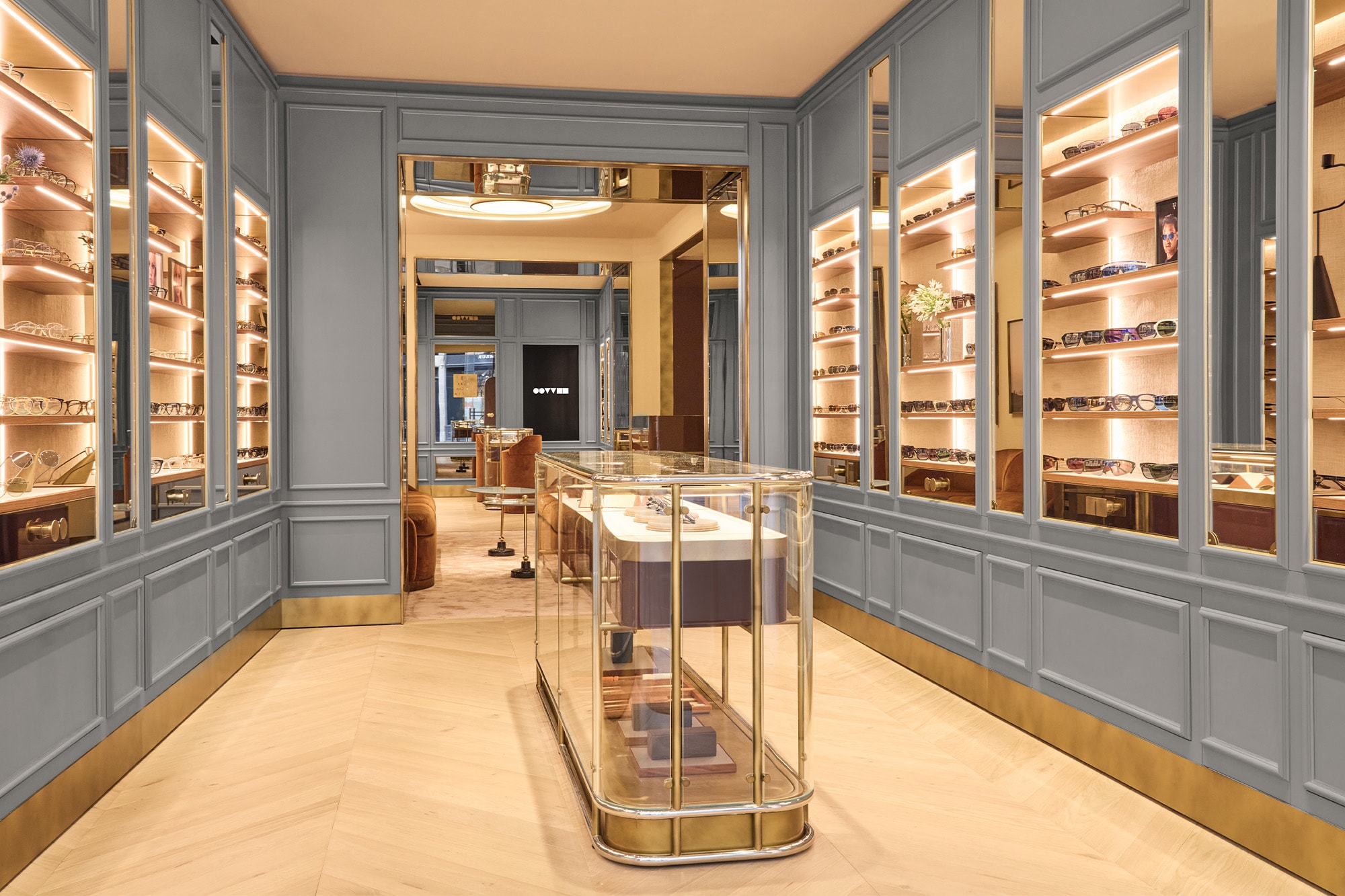 Oliver Peoples Paris Boutique