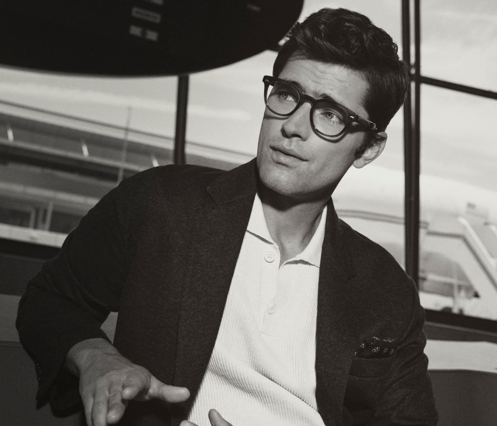 Oliver Peoples classic, Sheldrake, is reimagined in exquisite, Japanese acetate.